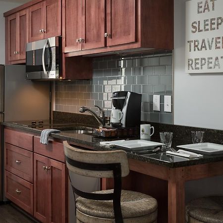 Iris Inn & Cabins Waynesboro Bagian luar foto