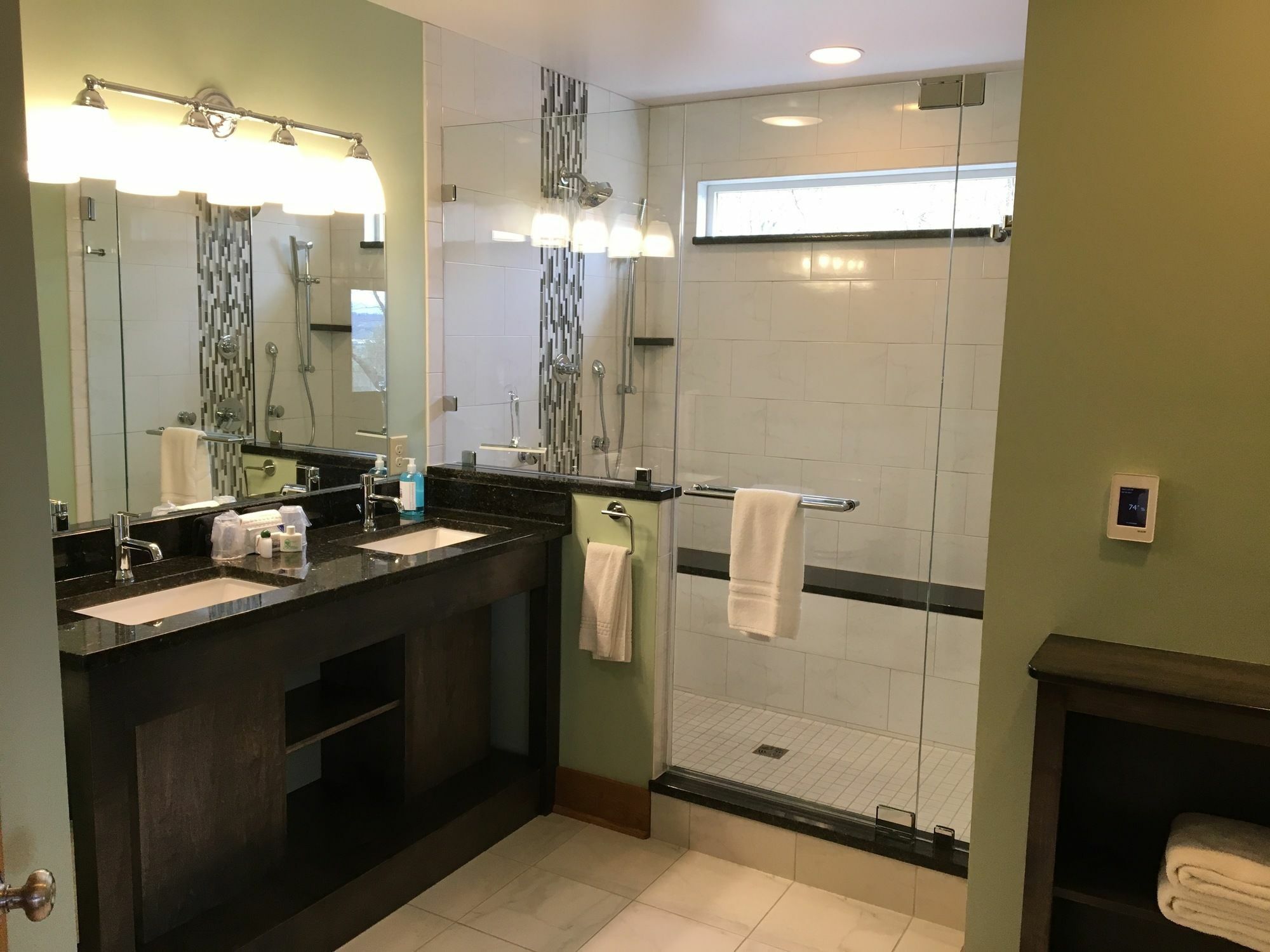 Iris Inn & Cabins Waynesboro Bagian luar foto